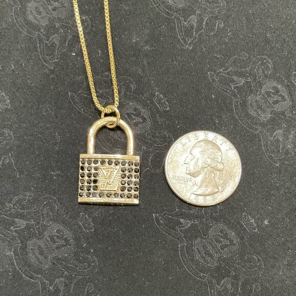 Stunning Luxury Upcycled Necklace! - Picture 6 of 8